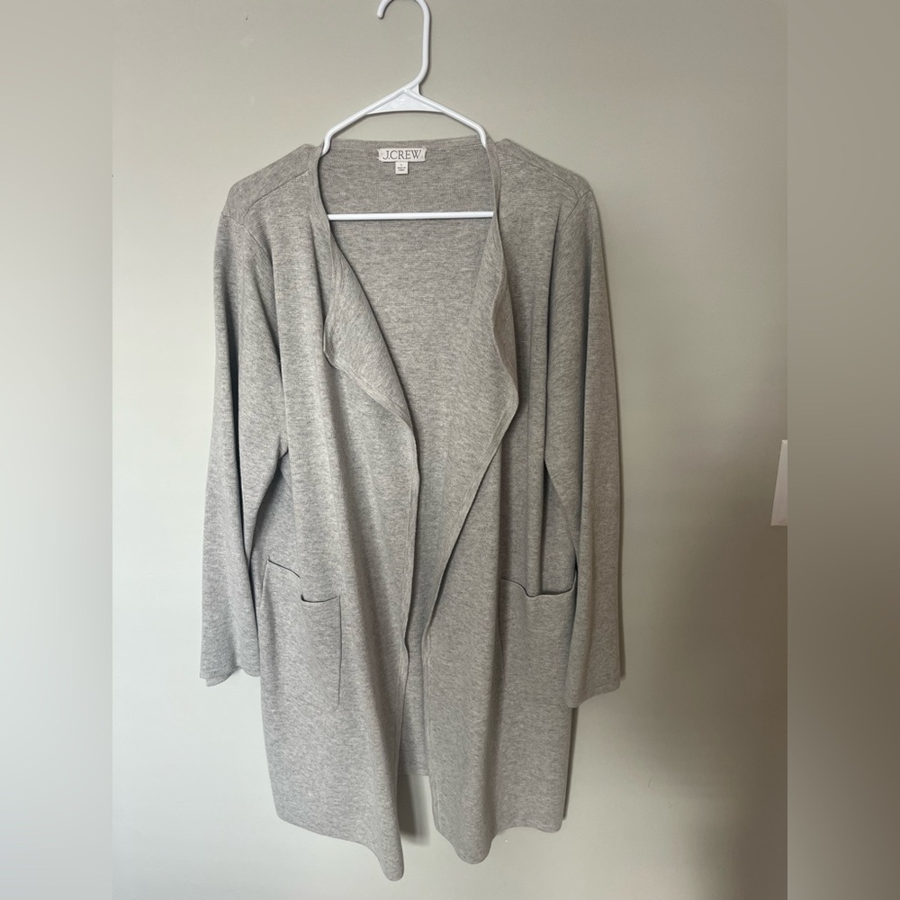 Excellent condition long Jcrew sweater blazer in gray size large